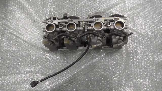 バイクパーツ　ZZR400　ZX400N-002xxx　の　キャブレター *1677632363　【中古】【送料込】｜バイクCITY