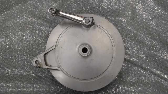 バイクパーツ　ドラッグスター400　4TR-098xxx　の　リアドラムブレーキ *1681261241　【中古】【送料込】