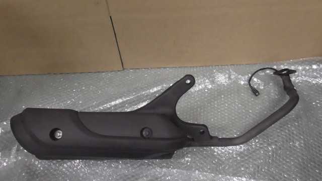 バイクパーツ　アドレス125　DT11A-123xxx　の　マフラー *1685501116　【中古】【送料込】