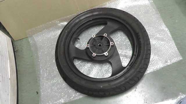 バイクパーツ　エリミネーター250V　VN250A　の　フロントホイール タイヤ付 *1688107662　【中古】【送料込】｜バイクCITY