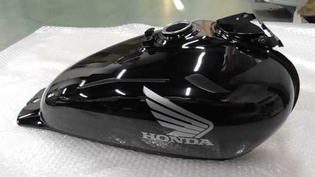 MAGNA マグナ250 純正タンク　黒 楽天市場】マグナ50 FIFTY AC13 ガソリンタンク 黒 ブラック