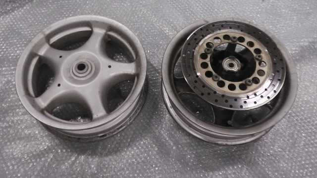 楽天市場】バイクパーツ マジェスティ250 SG20J-013xxx の リア