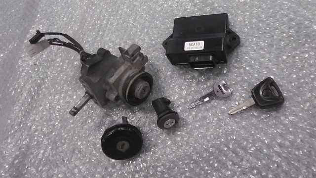 楽天市場】バイクパーツ マジェスティ125FI LPRSE27105A103xxx