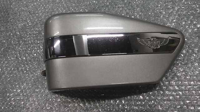 バイクパーツ　レブル250　MC13　の　サイドカバー　左　傷 *1696989113　【中古】【送料込】