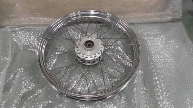 バイクパーツ　イントルーダー250LC　VJ51A　の　Fホイール *1697158712　【中古】【送料込】