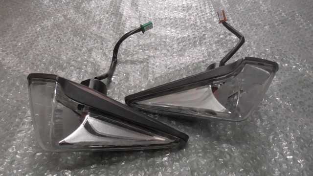 バイクパーツ　マジェスティS　SG28J-012xxx　の　リアウインカー　左右 *1698377557　【中古】【送料込】