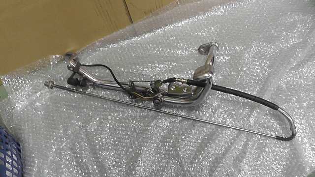 バイクパーツ　ビラーゴ400　2NT-053xxx　の　ペダル　右 *1699595183　【中古】【送料込】