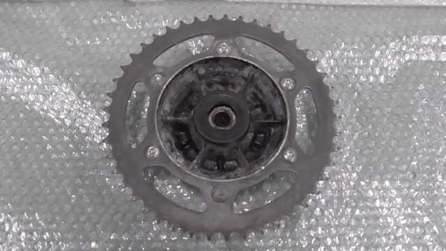 バイクパーツ　VT250F　MC08-1071xxx　の　スプロケット *1701305895　【中古】【送料込】