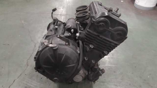 バイクパーツ Ninja 400R ER400B-A05xxx の エンジン *1709604453 【中古】【送料込】