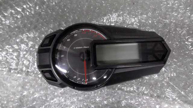 バイクパーツ　Z125PRO　BR125H-A09xxx　の　メーター *1709866742　【中古】【送料込】