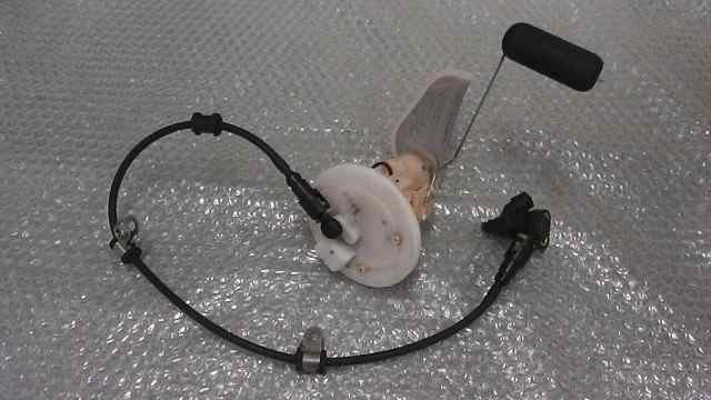 バイクパーツ リード110 JF19-1103xxx の 燃料ポンプ *1570156803