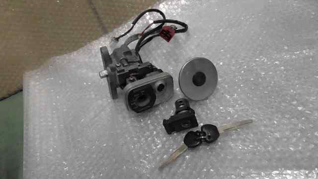バイクパーツ　マジェスティ C　SG03J-065xxx　の　キーセット *1612316849　【中古】【送料込】｜バイクCITY