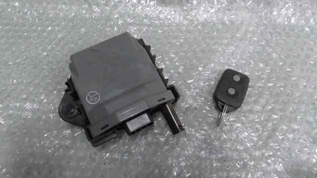 バイクパーツ　マジェスティ C　SG03J-070xxx　の　リモコン　ユニット *1625794576　【中古】【送料込】