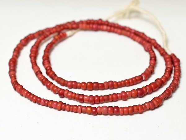 楽天市場】【2201】ANTIQUE金赤ホワイトハーツ小粒ビーズ一連（Φ3.0mm