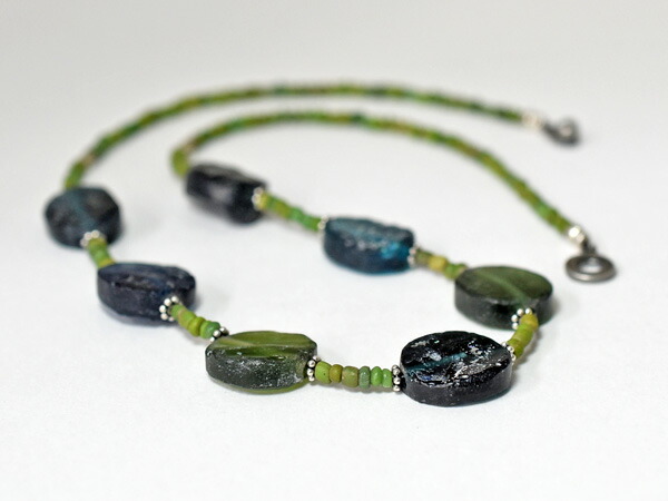 楽天市場】【1910】古代ローマングラス青緑色の七色銀化腕輪【とんぼ玉