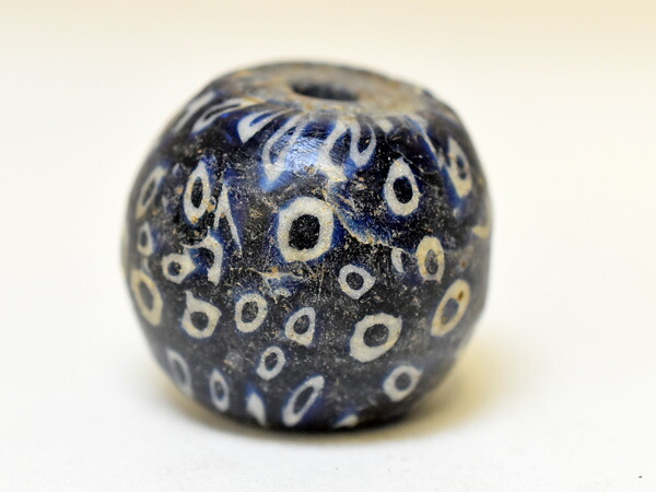 楽天市場】【1910】ジャワ島出土 白多眼藍色玉1【とんぼ玉】【蜻蛉玉