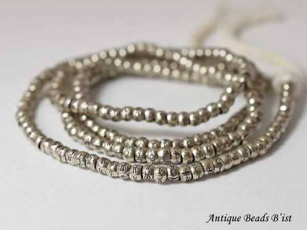 【2208】カレンシルバー太陽紋刻印入丸管ビーズ一連GS(Φ4.0mm)【とんぼ玉】【ホワイトハート】【ビーズ】【カレンシルバー】【インディアンジュエリー】【silver】【シルバービーズ】【ホワイトハーツ】【シルバー925】【送料無料】