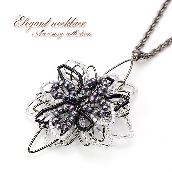 ete K10ネックレス　花とパールチャーム SUNBURST OPAL NECKLACE(2JN0863)K10 ネックレス｜スタージュエリー