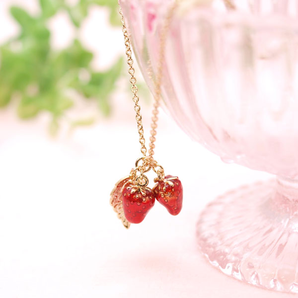 【楽天市場】イチゴのネックレス メール便送料無料 いちごのネックレス 苺のネックレス イチゴ ネックレス 苺 ネックレス いちご 可愛い