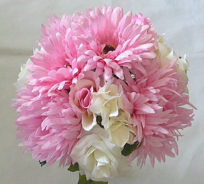 楽天市場 ウエディングブーケ ブライダルブーケ ミニブーケ トスブーケ ピンクガーベラ 白バラ ミニブーケ Bouqet フラワーギフト ブルーマート