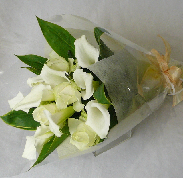 楽天市場 結婚祝い 花 結婚記念日 花 カラーとバラの花束 フラワーギフト ブルーマート