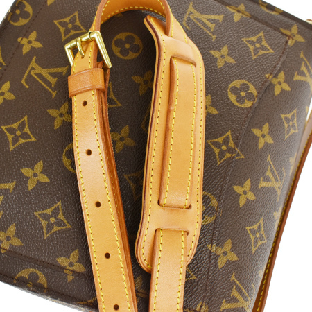 ルイヴィトン LOUIS VUITTON サンクルー GM ショルダーバッグ