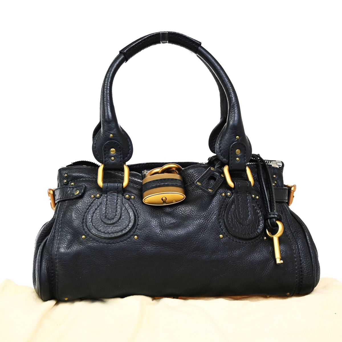 【中古】クロエ CHLOE ロゴタイプ パディントン パドロック ショルダーバッグ なめし革 黒いこと ゴールド金具 イタリア製620RL739
