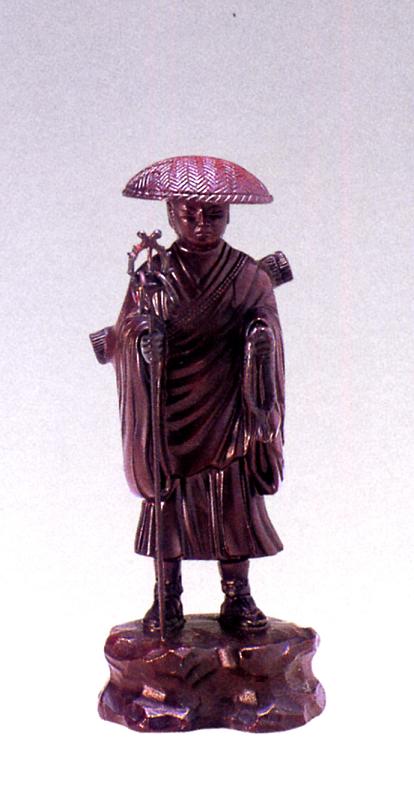 弘法大師ブロンズ像/仏像 仏像】弘法大師（空海） - 総高24cm 茶彩色 高岡銅器 | 日本の