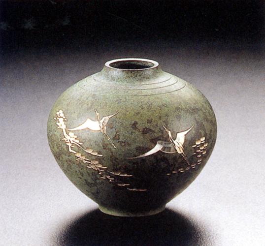【美品】高岡銅器　宏采作　花瓶　花入　工芸品共箱 美品】高岡銅器 宏采作 花瓶 花入 工芸品共箱