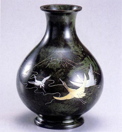 花器・花瓶■　達磨型(桐鳳凰)　■坂田七太郎作　青銅(ブロンズ)製 楽天市場】花器・花瓶□ 花器 達磨型(桐鳳凰) □坂田七太郎作