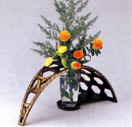 楽天市場】花器・花瓶□ 花器 幸運の壺 □木札・トチ板付□青銅