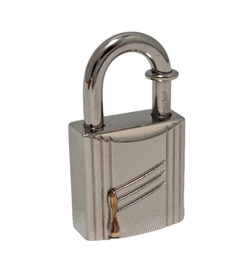 カデナ ハート 2004年限定 シルバー金具 ロックハート 楽天市場】エルメス HERMES カデナ ハート 2004年限定 シルバー