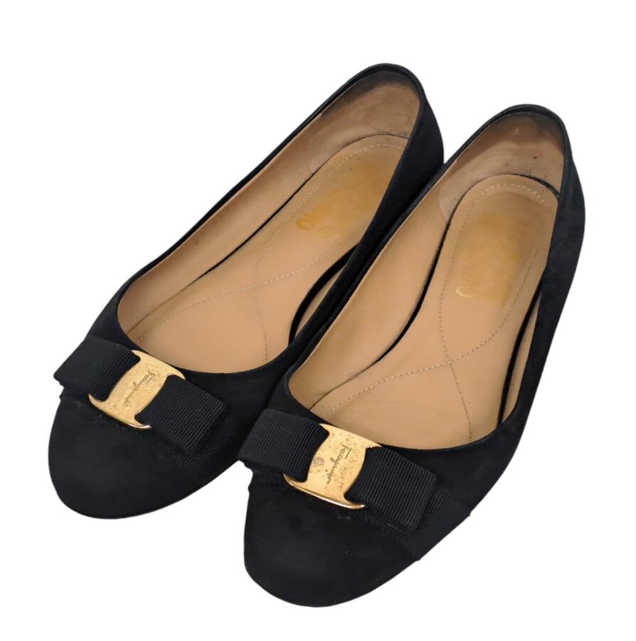 Salvatore Ferragamo ラバーシューズ レア 23.5 楽天市場】フェラガモ ラバーシューズ ヴァラ ロゴ 6 約23.5cm
