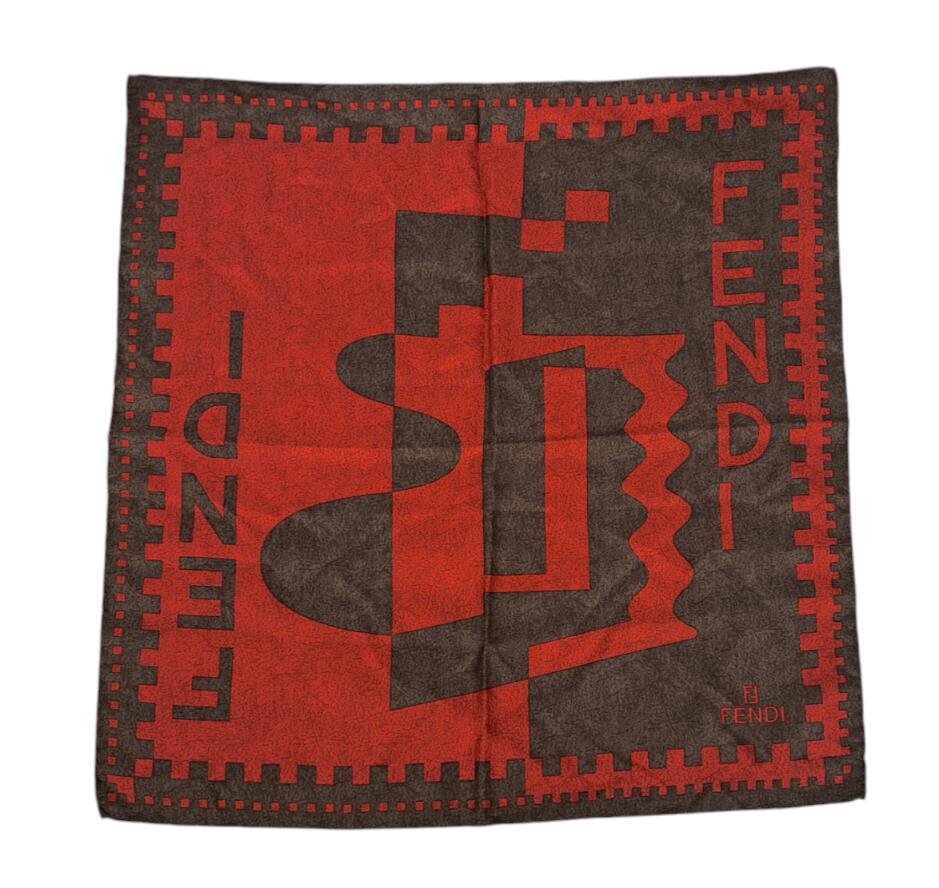 楽天市場】FENDI フェンディ FXT011 A1C9 WRAPPY ラッピー
