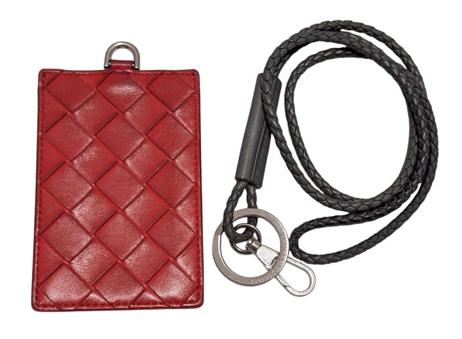 BOTTEGA VENETA トゥーカン ストラップ カードホルダー イントレ BOTTEGA VENETA トゥーカン ストラップ カードホルダー イントレ