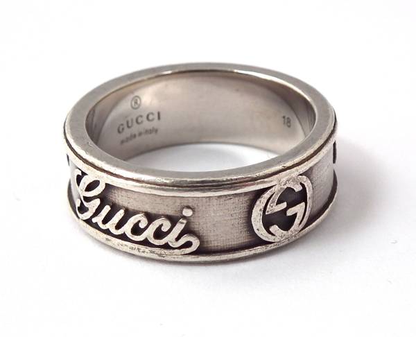 【楽天市場】グッチ ヴィンテージ gucci トレードマークリング 指輪 18 シルバーリング 925 メンズ GUCCI 筆記体 【中古