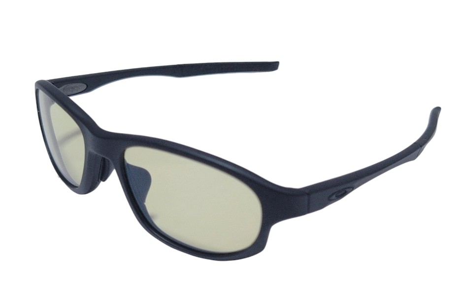 オークリー サングラス クロスリンクストライク CROSSLINK STRIKEK OX8067-0156 マットブラック ライトブラウンレンズ OAKLEY メンズ レディース 【中古】｜ブランディール店