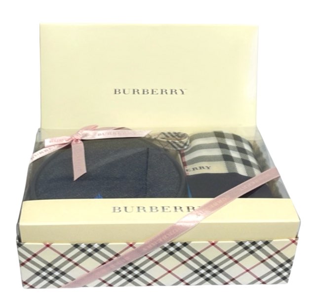 BURBERRY ポーチ　ハンカチ　まとめ売り バーバリー ポーチハンカチセット - メルカリ