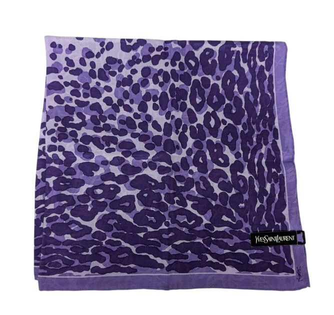 楽天市場】未使用 イヴサンローラン ハンカチ スカーフ ライン