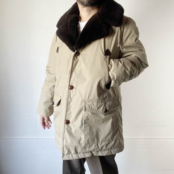 70s-80s 黒タグ Eddie Bauer 襟ボア ダウンジャケット L程度 ベージュ系 エディーバウアー 70年代 80年代 ビンテージ D151【中古】【古着】【メンズ】【通販】【BTOL】