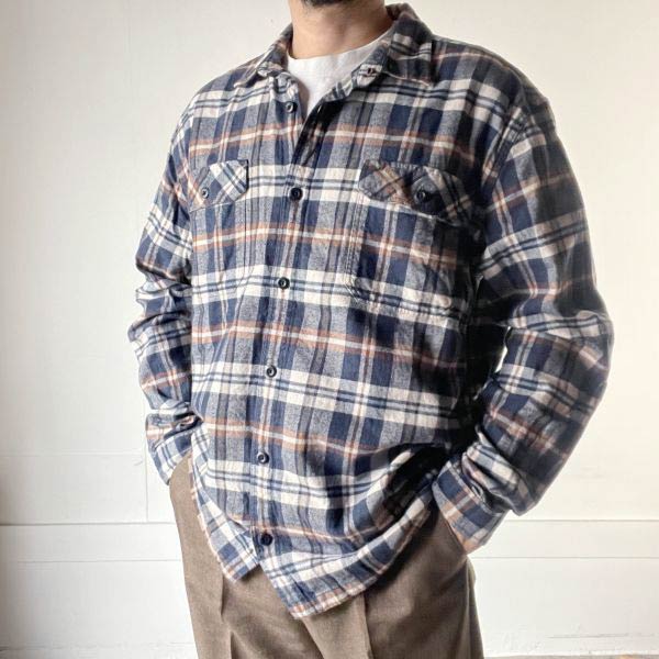 美品 patagonia 峡湾 綿ネル プルオーバー XL ボックス席影ぼうし 読み合わせる柄 フランネルプルオーバー 長袖プルオーバー パタゴニア D154【中古】【古着】【メンズ】【通信販売】【BTPX】