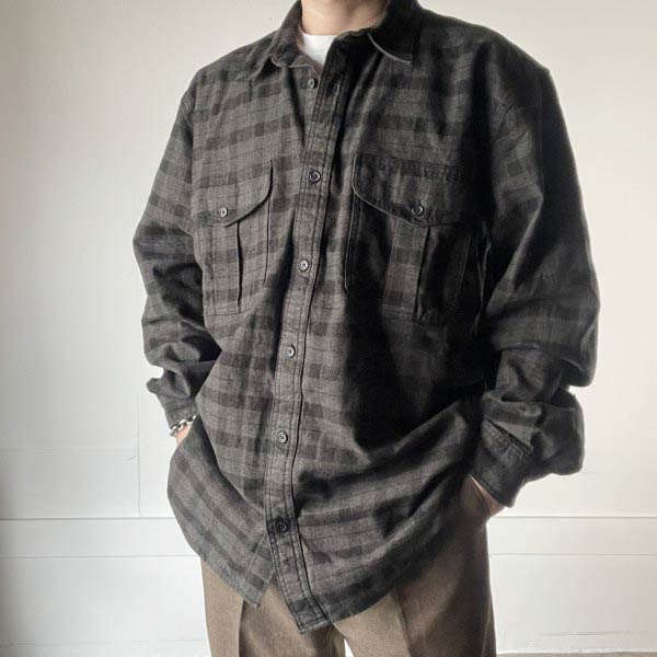 極美品 FILSON フィルソン 長袖 照合のしるし プルオーバー XL ヘザーグレー×黒 アラスカンガイドシャツ フランネルプルオーバー 綿織物 D154【中古】【古着】【メンズ】【通信販売】【BTPX】