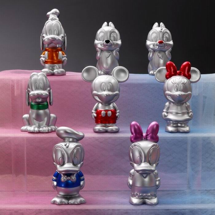 100個限定品　ディズニー　オズワルド　ビッグソフビフィギュア　モノトーンカラー 100個限定品 ディズニー オズワルド ビッグソフビフィギュア