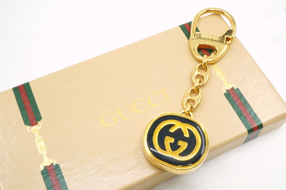 楽天市場】グッチ GUCCI キーホルダー ヴィンテージシルバーカラー 