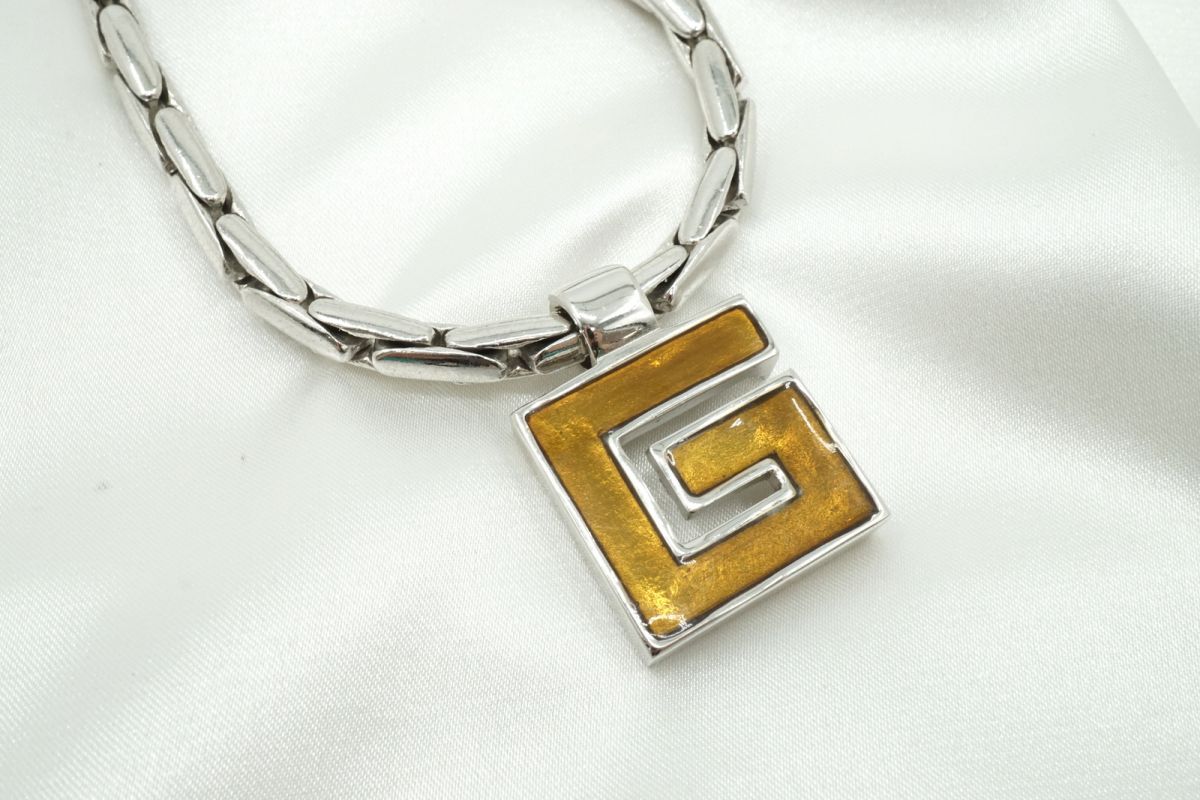 Givenchy ネックレス 楽天市場】GIVENCHY ジバンシィ ネックレス COLLIER LOCK