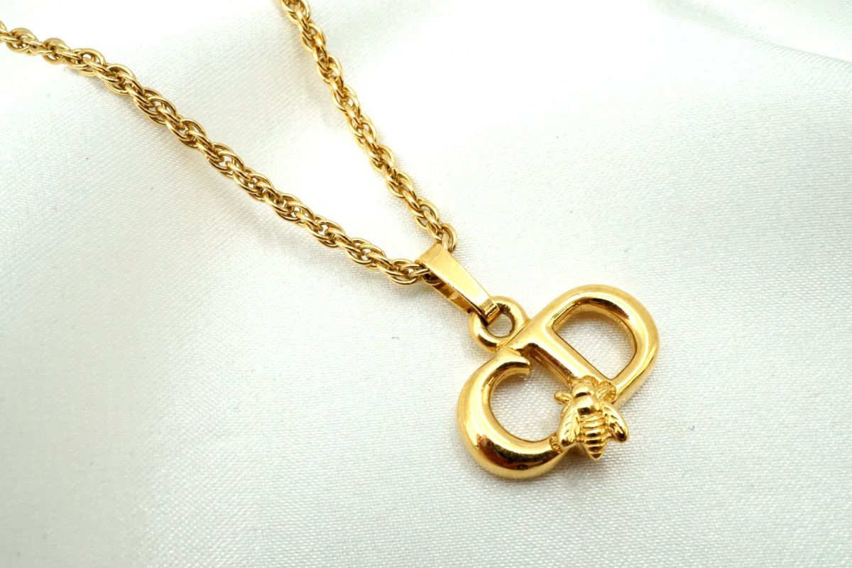 Christian Dior テディベア ネックレス　未使用 Christian Dior テディベア ネックレス 未使用