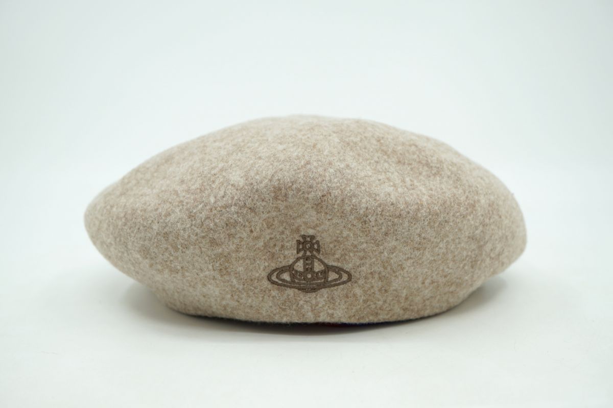 レア VivienneWestwood 日本製 ベレー ハンチング　刺繍 オーブ レア VivienneWestwood 日本製 ベレー ハンチング 刺繍 オーブ レア