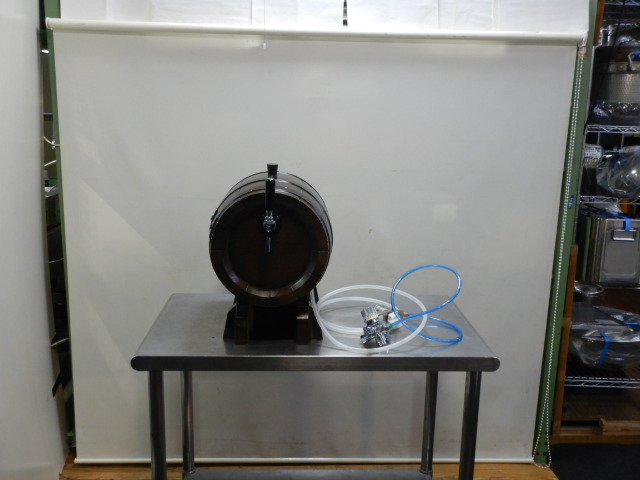 直営店に限定 サッポロ ビア樽くん 氷冷式 ビールサーバー FDK-11 木樽