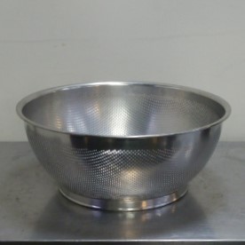 【中古】三宝産業 UK 18-8 パンチング 浅型 ザル 37.5cm 外寸Wφ400H150mm 0.96kg 穴径φ2.2mm 日本製 ざる ユキワ