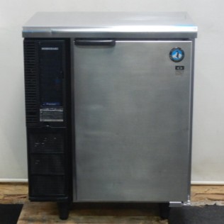 【中古】2015年製 ホシザキ 1部屋の入り口 氷る 冷ややかさ速見表 FT-63PTE1 W63D45H80珊 100V 37kg 73L 速見表型 凍結器 冷凍庫